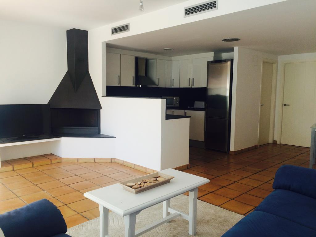 Mimoses Apartaments Cadaques Bagian luar foto