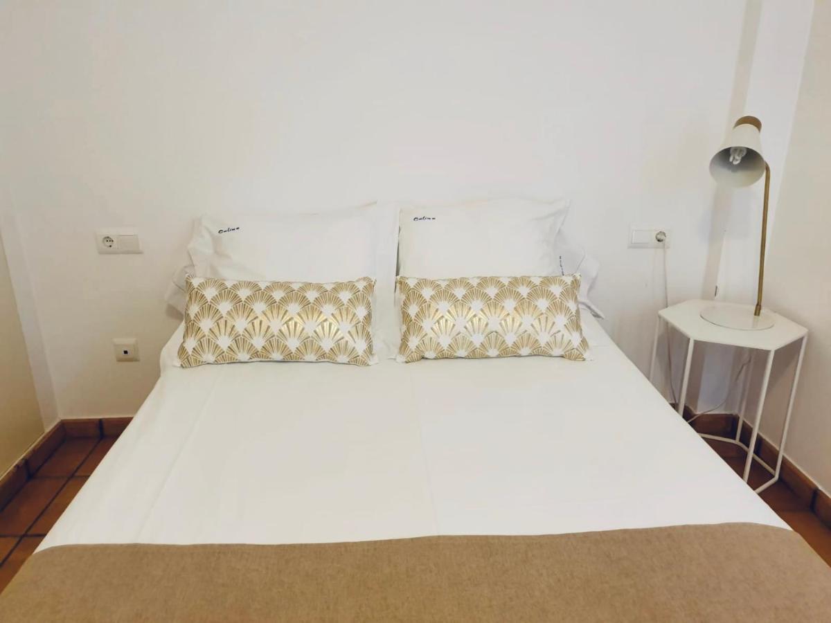 Mimoses Apartaments Cadaques Bagian luar foto